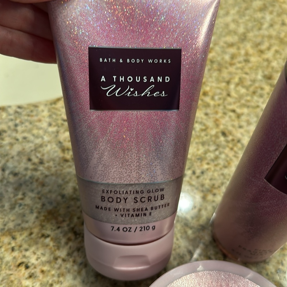 BRAND NEW! Bath and Body Works Thousand Wishes set - Picture 4 of 8